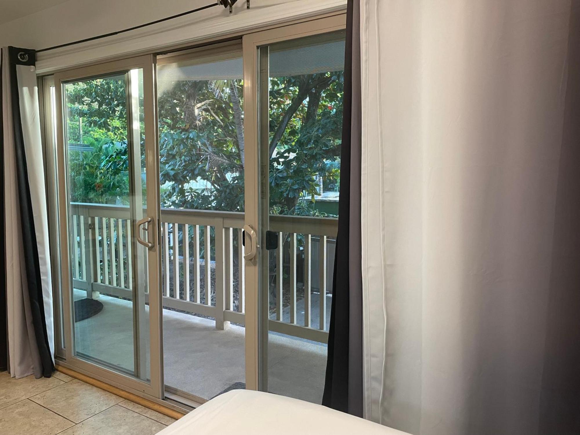 Beach Studio By Shark'S Cove ฮาเลวา ภายนอก รูปภาพ